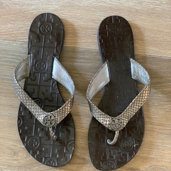 Tory Burch Thora Sandals - Picture 3 of 4